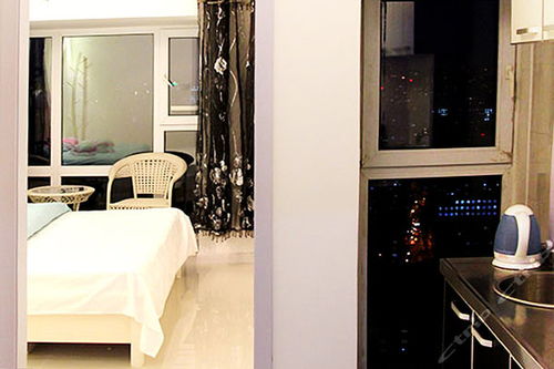 沈阳众家短租公寓 奢华大床房