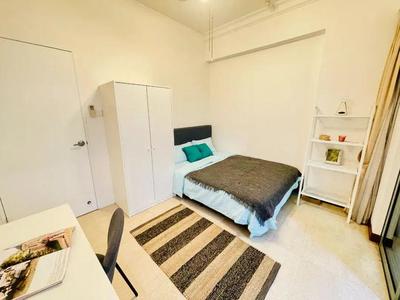 不想操心家具和水电?新加坡全配短租公寓,省心又舒适!